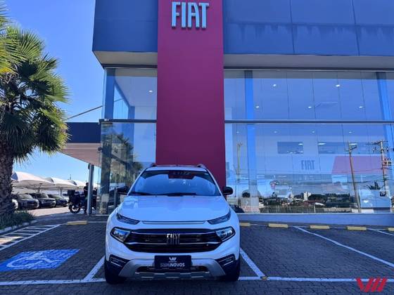 FIAT TORO 2.0 16V TURBO DIESEL VOLCANO 4WD AT9